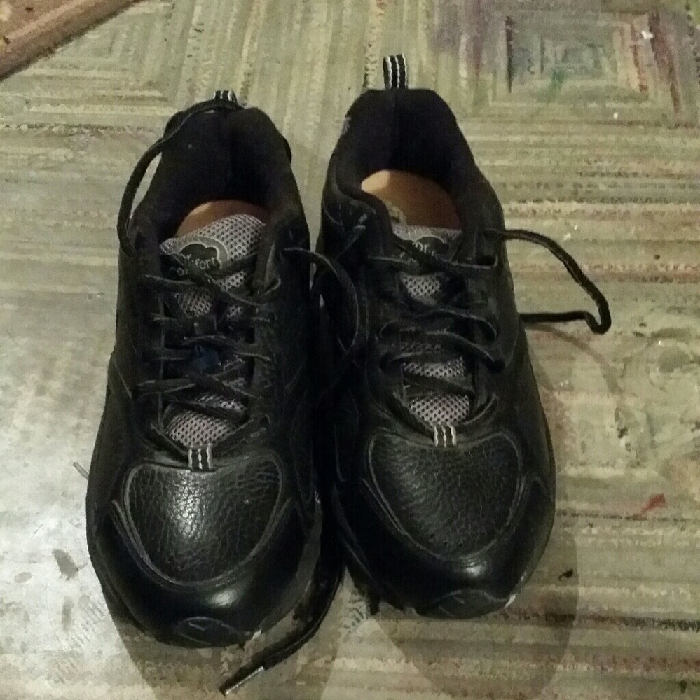 Dr.comfort sneakers